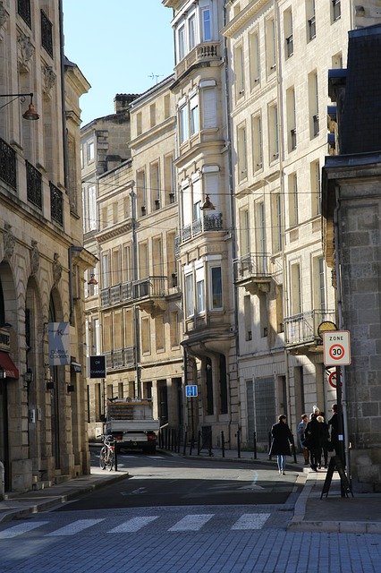 Quels sont les avantages de linvestissement en loi Pinel a Bordeaux